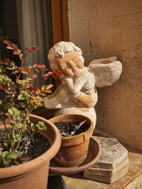 Angel statue - Les Arnauds Bed & Breakfast in Aix-en-Provence