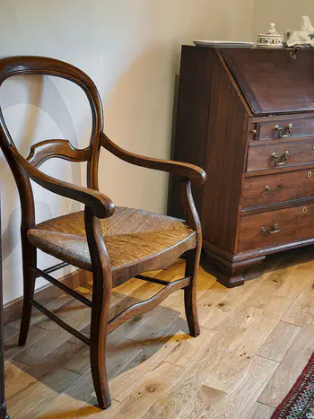 Meubles anciens - Chambre d'hôtes les Arnauds à Aix-en-Provence
