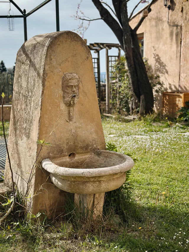 Fontaine - Maison d'hôtes les Arnauds à Aix-en-Provence